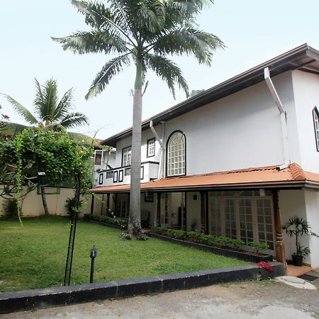 Olu Colombo Villa Exterior photo