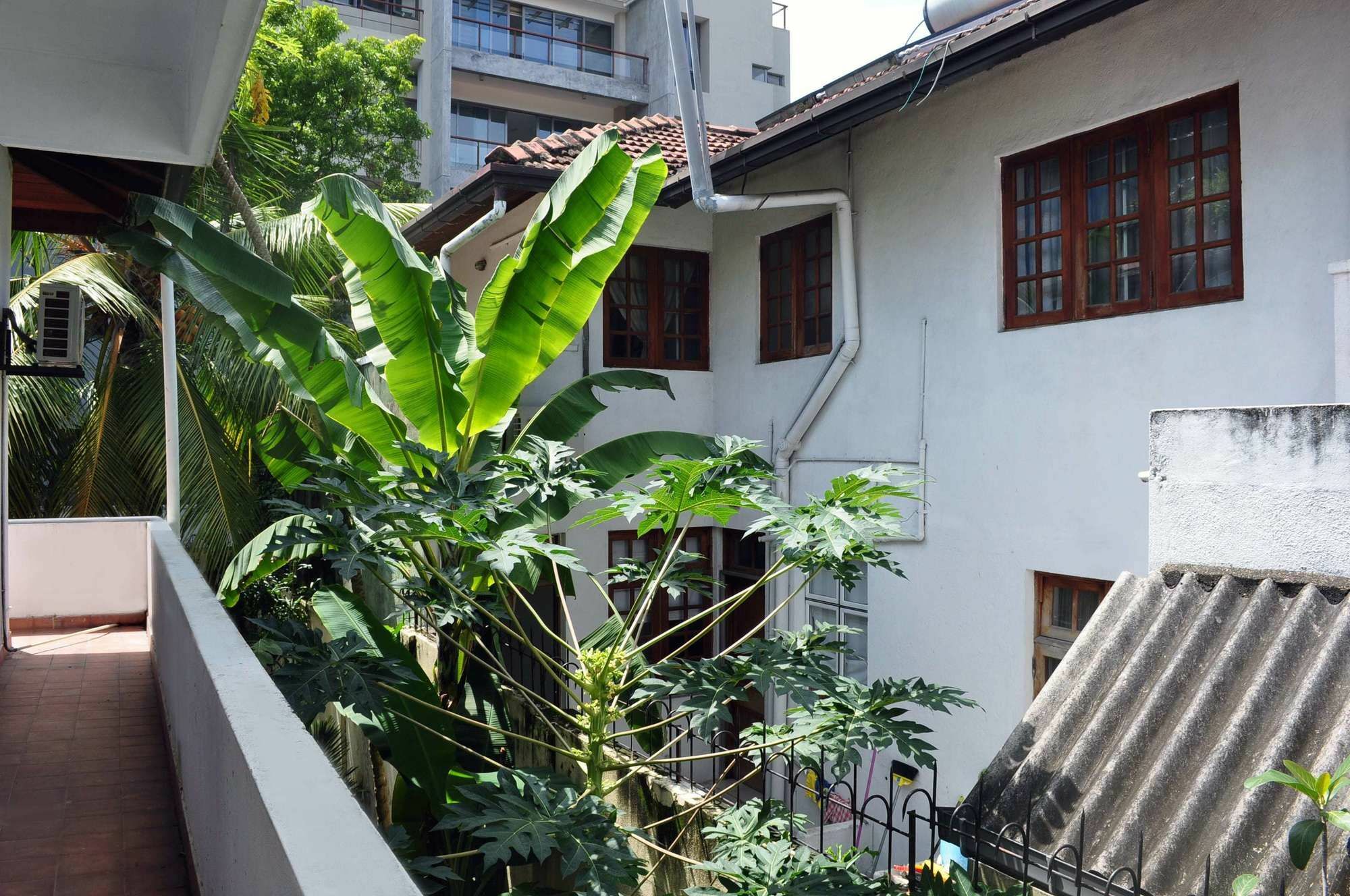 Olu Colombo Villa Exterior photo